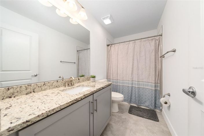 Image No.19-3 Bed Townhouse for sale