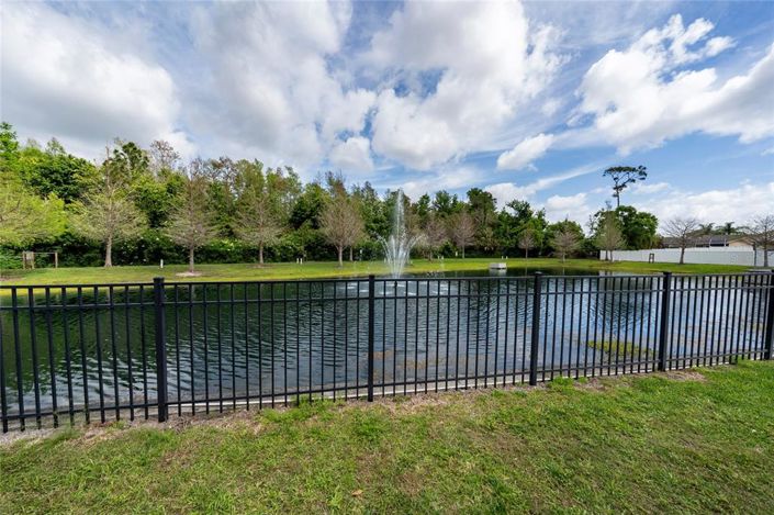 Image No.29-3 Bed Townhouse for sale