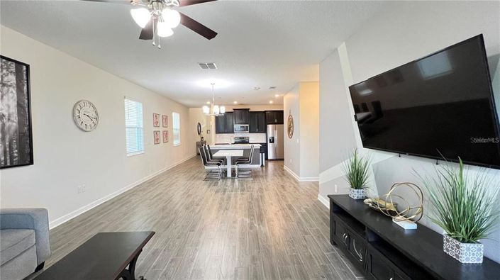 Image No.17-3 Bed Property for sale