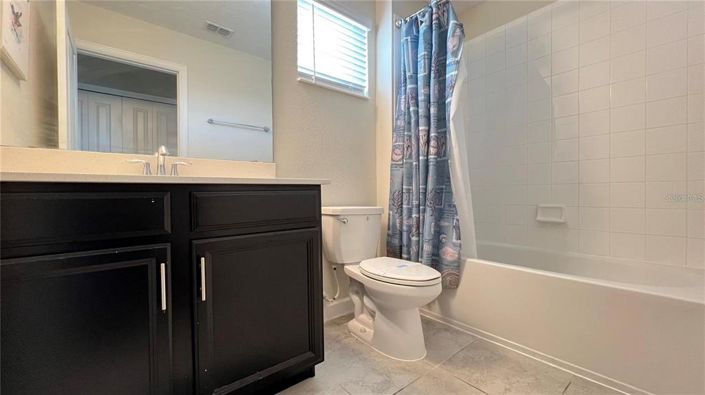 Image No.39-3 Bed Property for sale