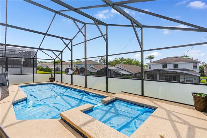 Image No.22-4 Bed Property for sale