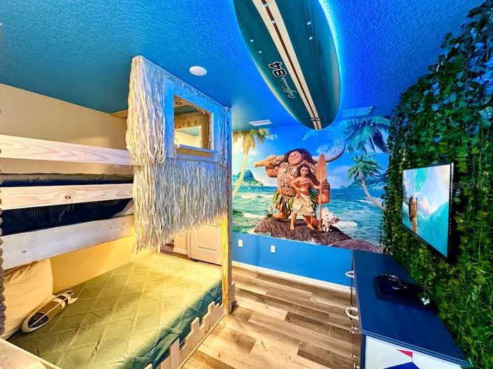 Image No.11-6 Bed Property for sale