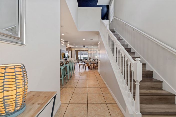 Image No.19-6 Bed Property for sale