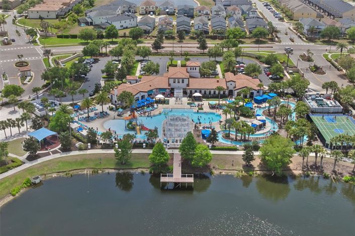 Image No.52-6 Bed Property for sale