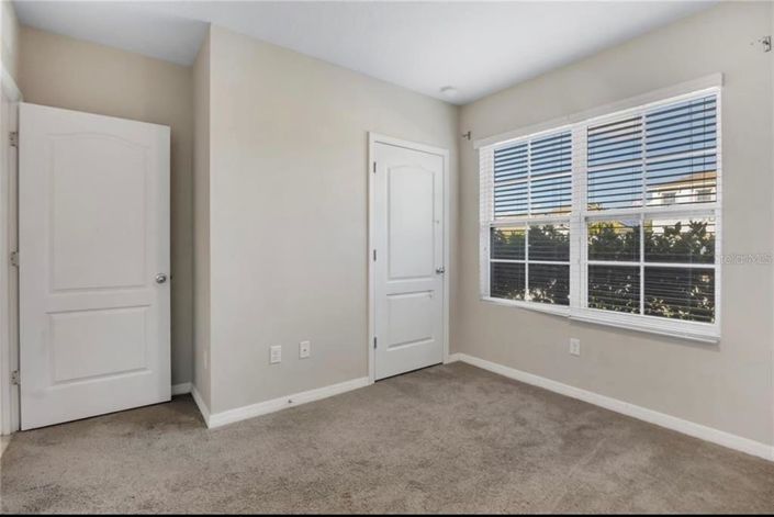 Image No.11-4 Bed Property for sale