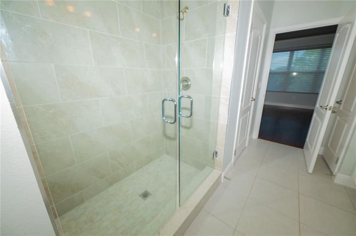 Image No.13-2 Bed Property for sale