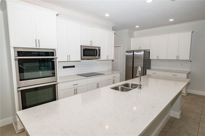 Image No.17-3 Bed Property for sale