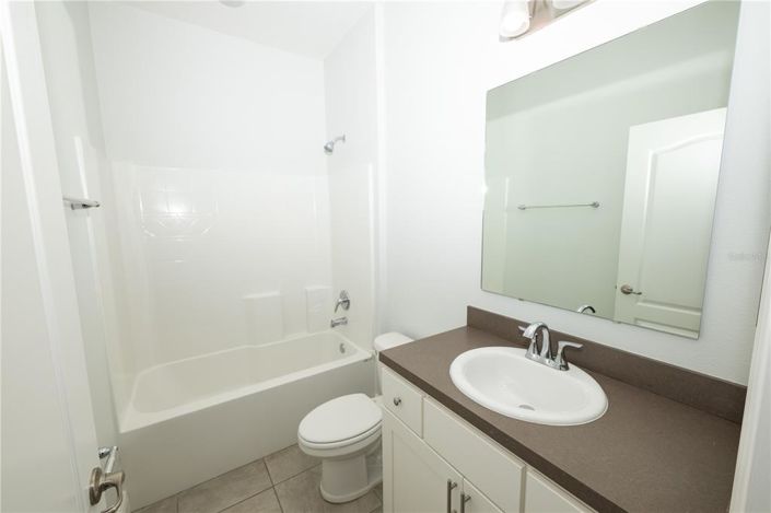 Image No.8-3 Bed Property for sale