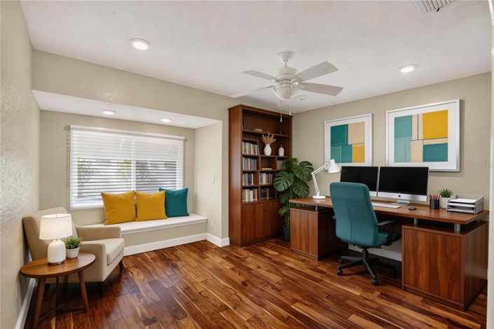 Image No.16-4 Bed Townhouse for sale