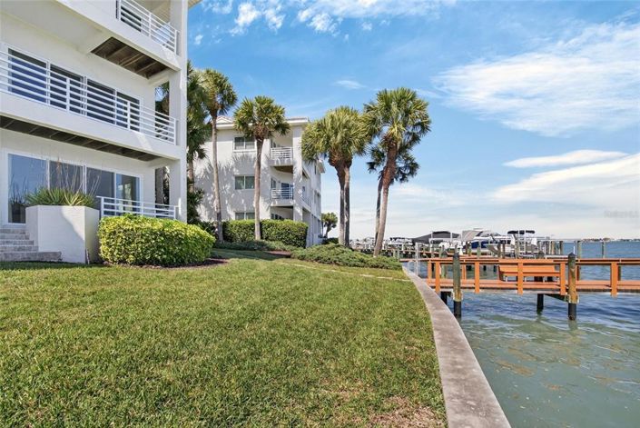 Image No.31-4 Bed Townhouse for sale