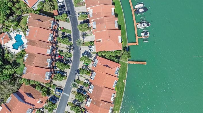 Image No.38-4 Bed Townhouse for sale