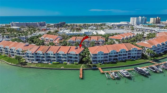 Image No.49-4 Bed Townhouse for sale