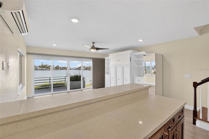 Image No.52-4 Bed Townhouse for sale