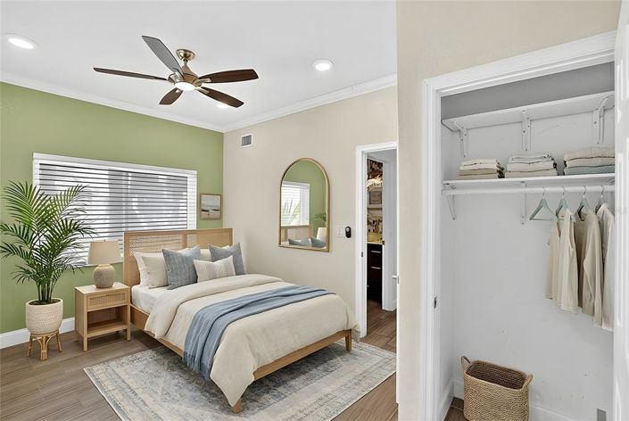 Image No.9-4 Bed Townhouse for sale