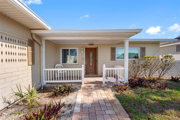 Image No.24-3 Bed Property for sale