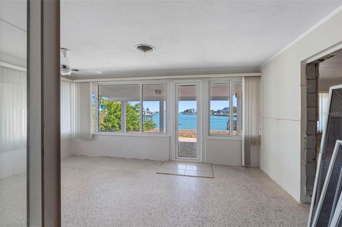 Image No.34-3 Bed Property for sale