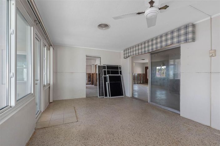 Image No.38-3 Bed Property for sale