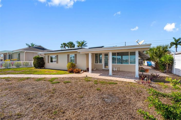 Image No.40-3 Bed Property for sale