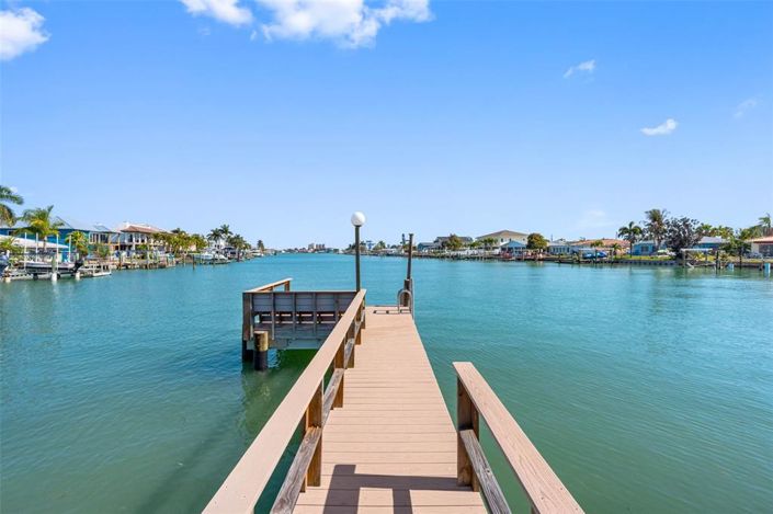 Image No.43-3 Bed Property for sale