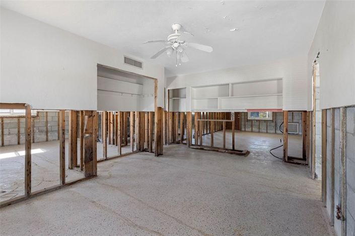 Image No.57-3 Bed Property for sale