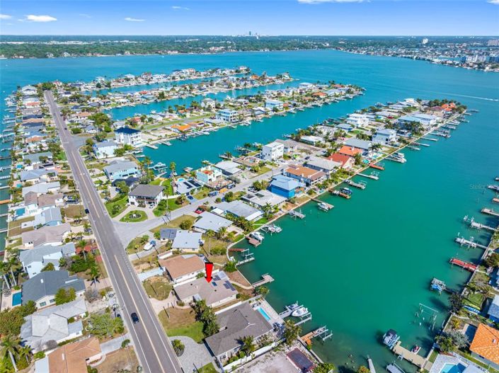 Image No.6-3 Bed Property for sale