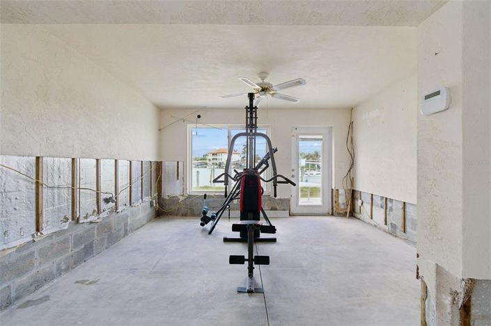 Image No.23-3 Bed Property for sale