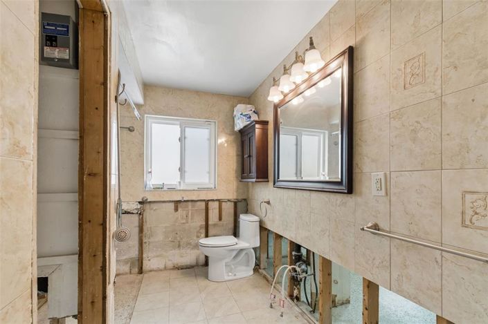 Image No.31-3 Bed Property for sale