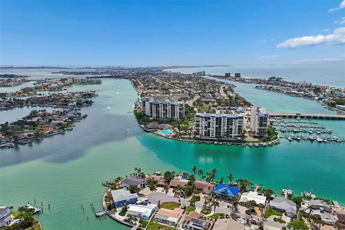 Image No.56-3 Bed Property for sale