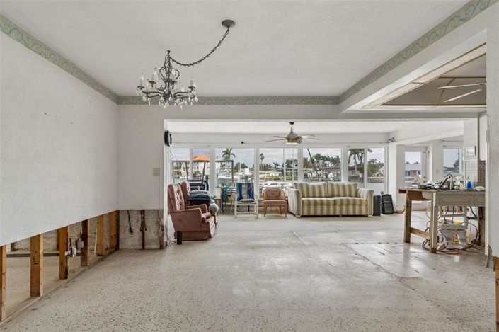 Image No.9-3 Bed Property for sale