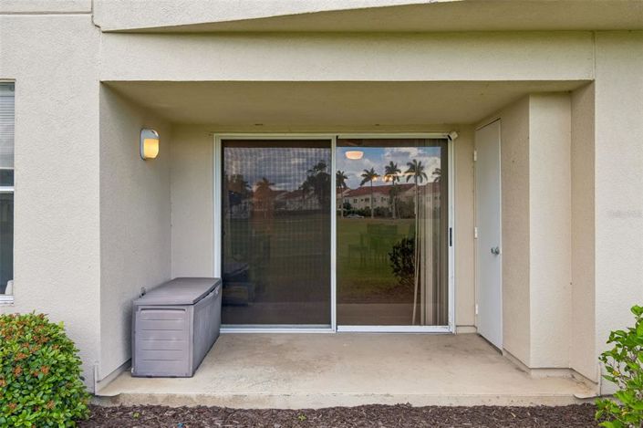 Image No.21-2 Bed Property for sale