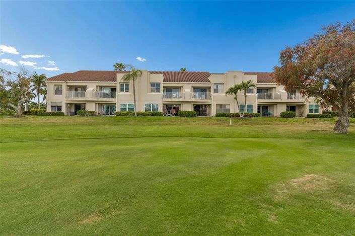 Image No.25-2 Bed Property for sale