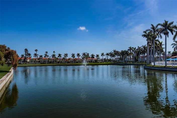 Image No.26-2 Bed Property for sale