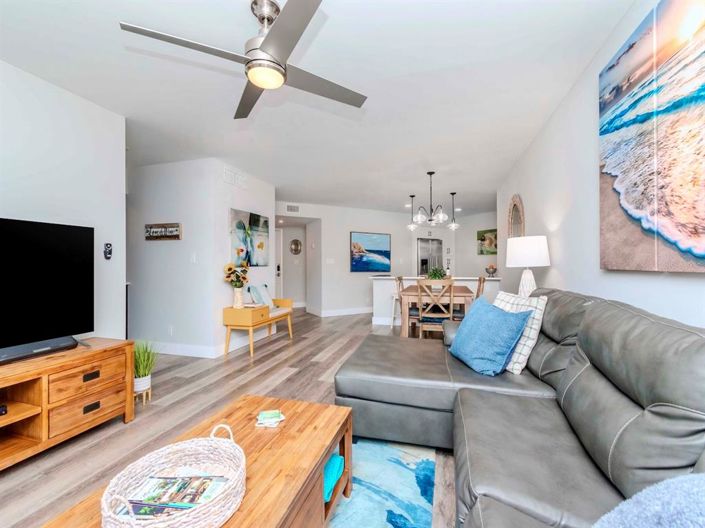 Image No.18-2 Bed Property for sale