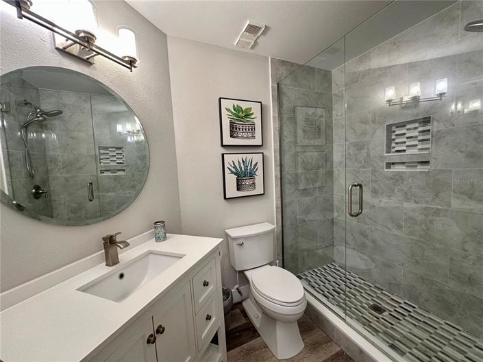 Image No.35-2 Bed Property for sale