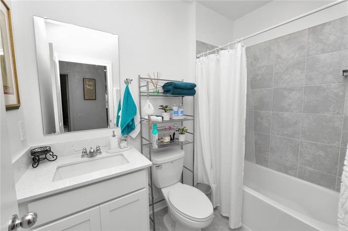 Image No.14-3 Bed Property for sale