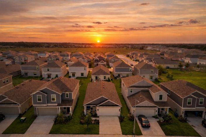 Image No.2-3 Bed Property for sale