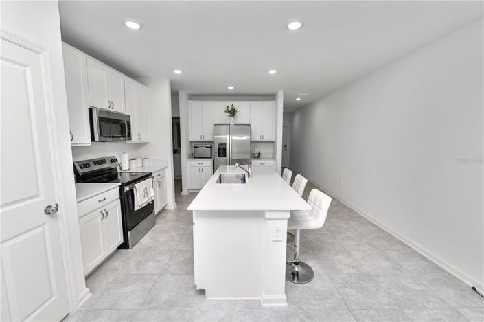 Image No.6-3 Bed Property for sale