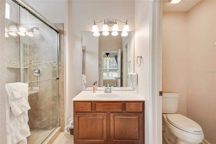 Image No.18-5 Bed Property for sale