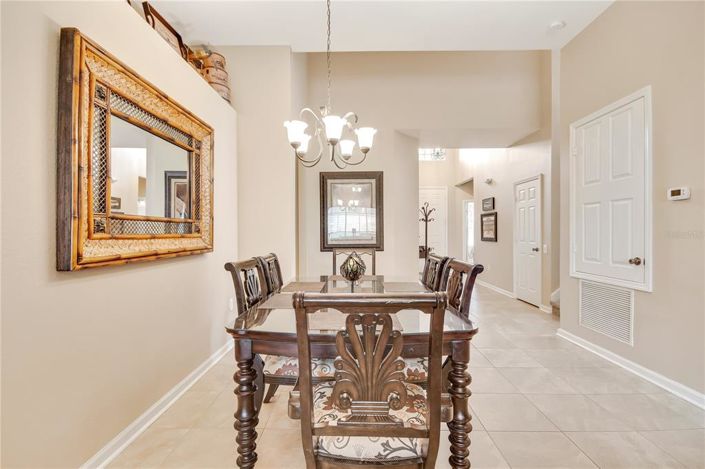 Image No.9-5 Bed Property for sale