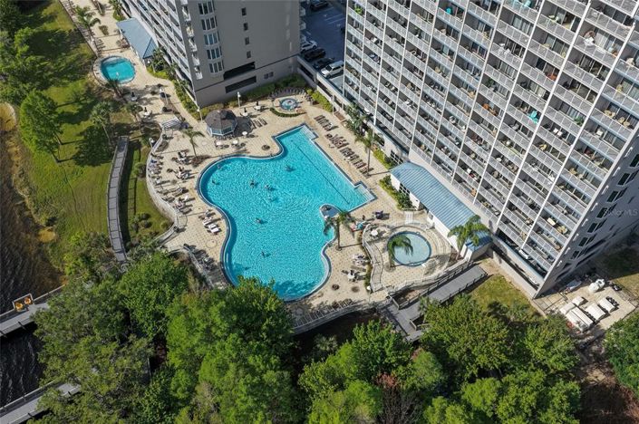 Image No.14-2 Bed Property for sale