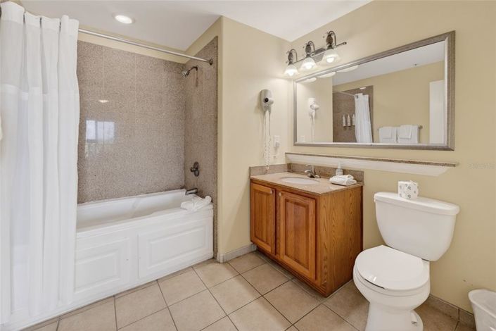 Image No.9-2 Bed Property for sale