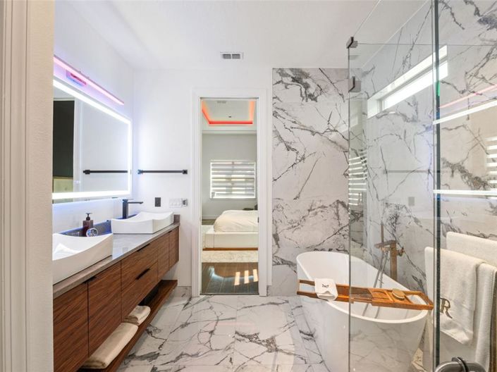 Image No.23-4 Bed Property for sale