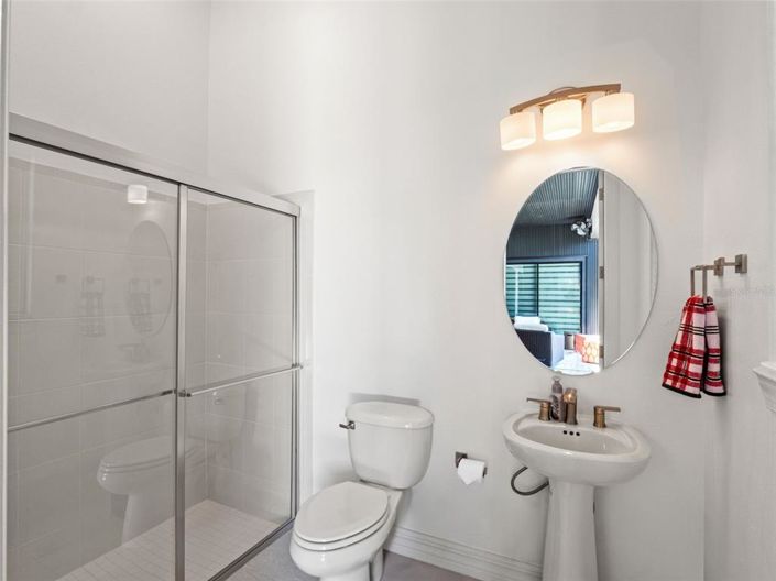 Image No.36-4 Bed Property for sale