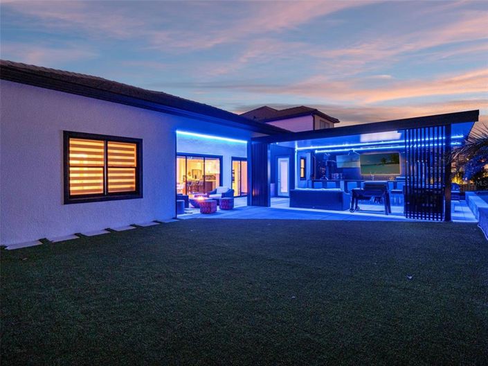 Image No.42-4 Bed Property for sale