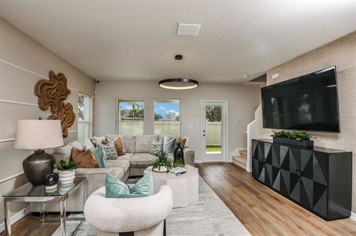 Image No.8-4 Bed Townhouse for sale