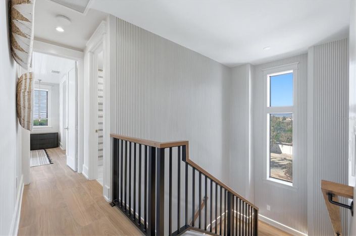 Image No.41-5 Bed Property for sale