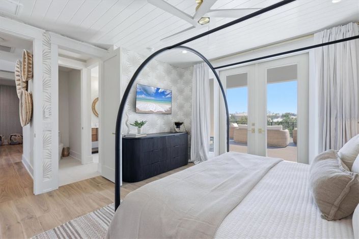 Image No.43-5 Bed Property for sale