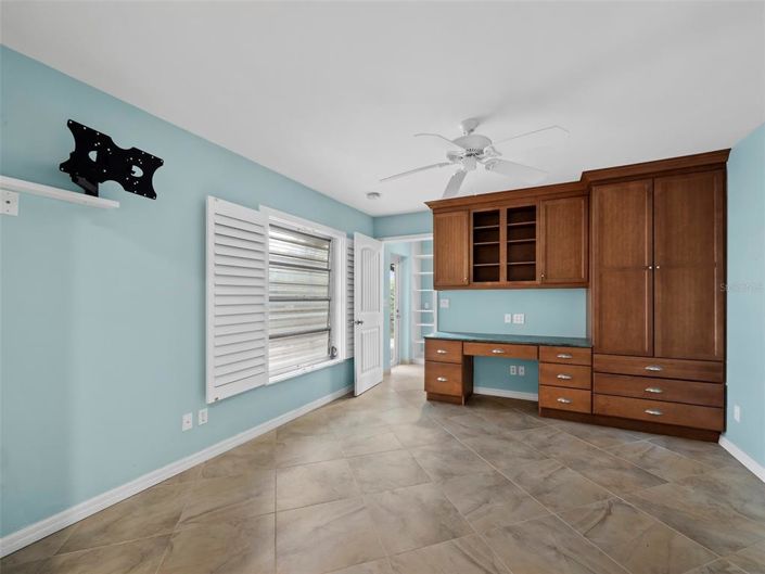 Image No.21-3 Bed Property for sale