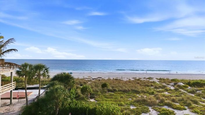 Image No.13-3 Bed Property for sale