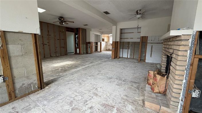 Image No.20-3 Bed Property for sale